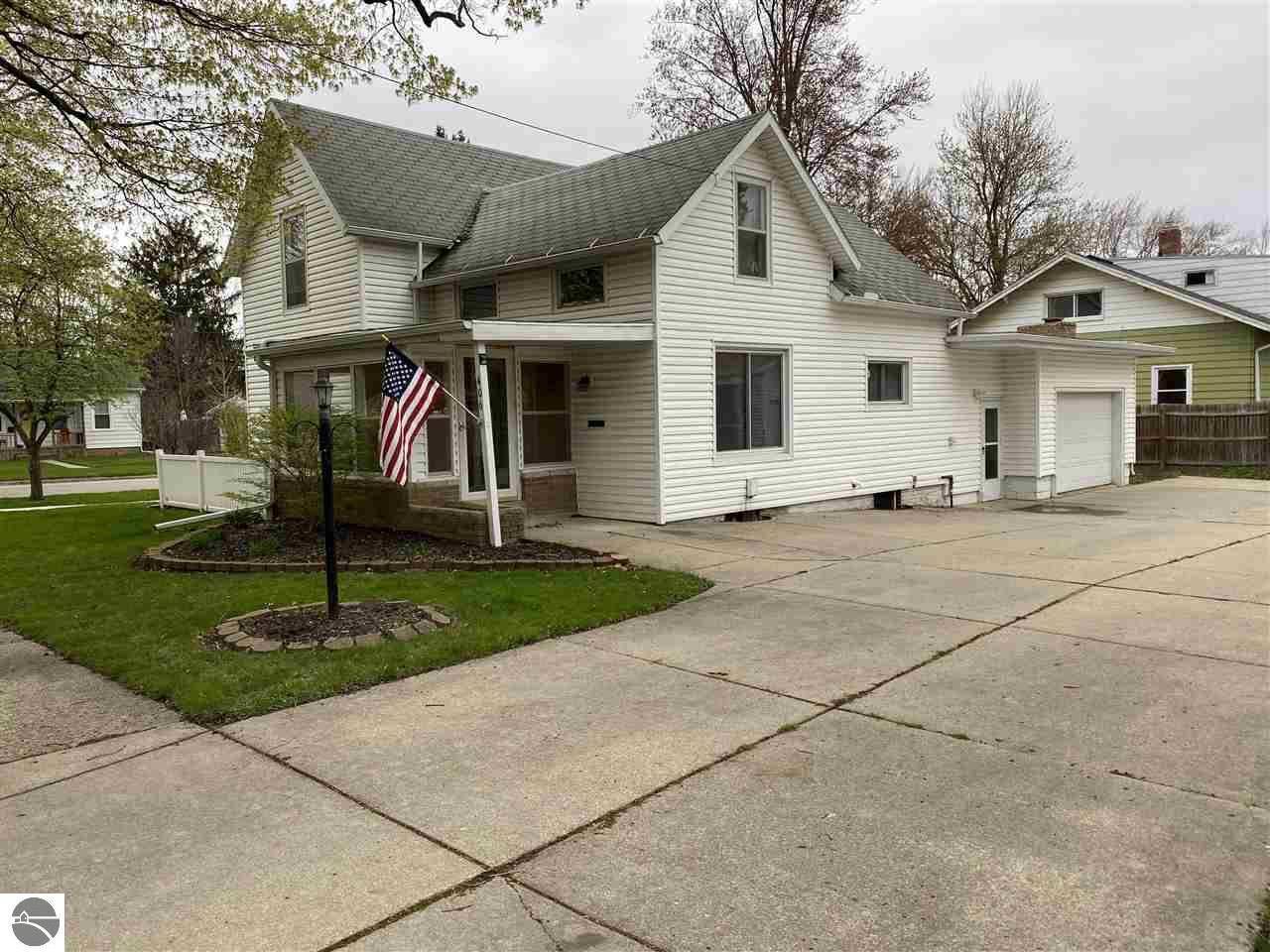 406 W Cass, St Johns, MI 48879