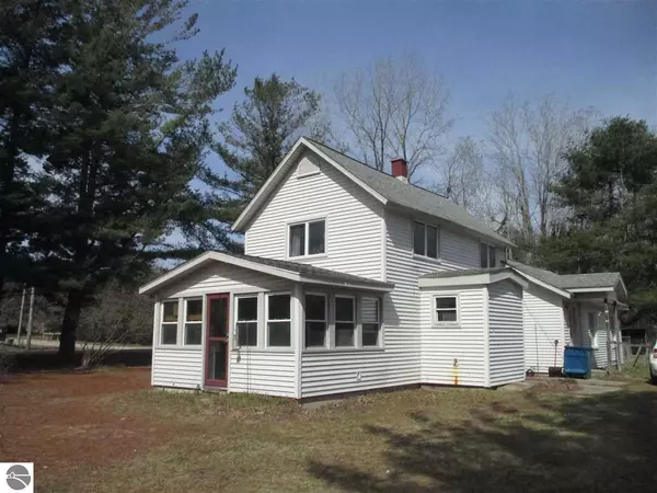 5980 W Miller Road, Shepherd, MI 48883