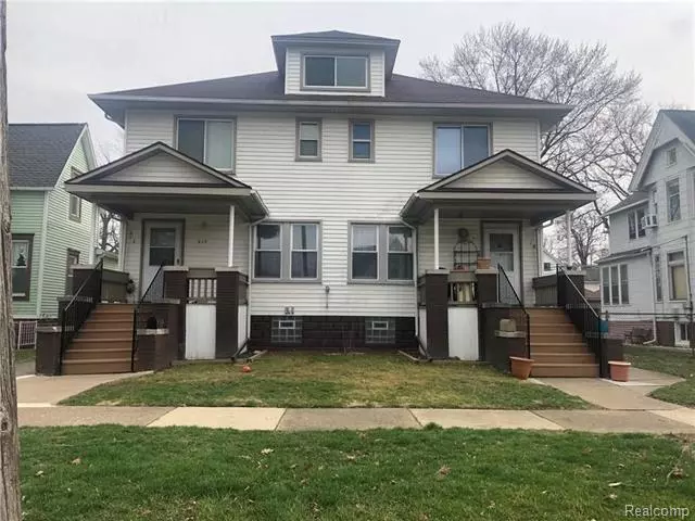 213 POPLAR ST, Wyandotte, MI 48192