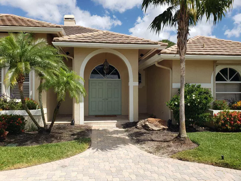 4449 Gleneagles Drive, Boynton Beach, FL 33436