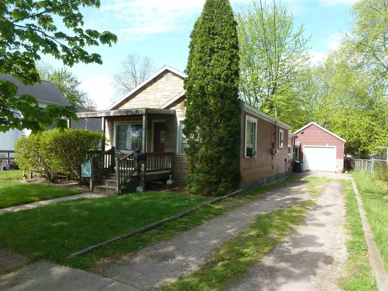 312 Marshall, Essexville, MI 48732