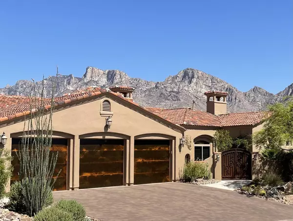 10868 N Pusch Ridge View Place, Oro Valley, AZ 85737