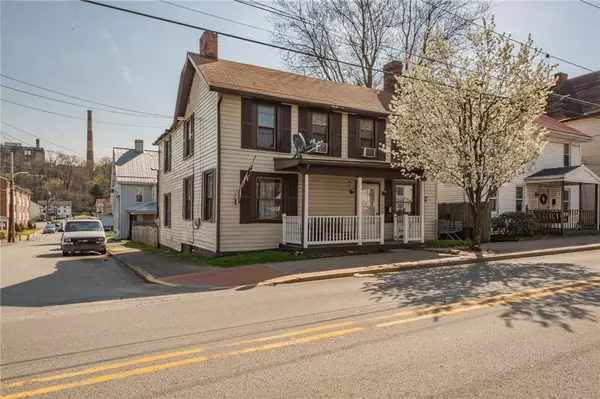 Connellsville, PA 15425,417 N Pittsburgh St