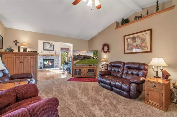 Janesville, WI 53546,4430 Red Oak Dr