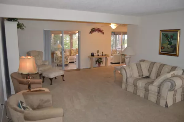 Tequesta, FL 33469,9643 SE Little Club WAY