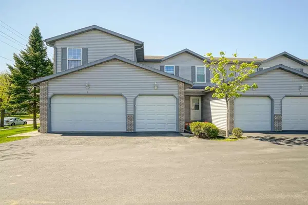 902 N Thompson Dr #5, Madison, WI 53704