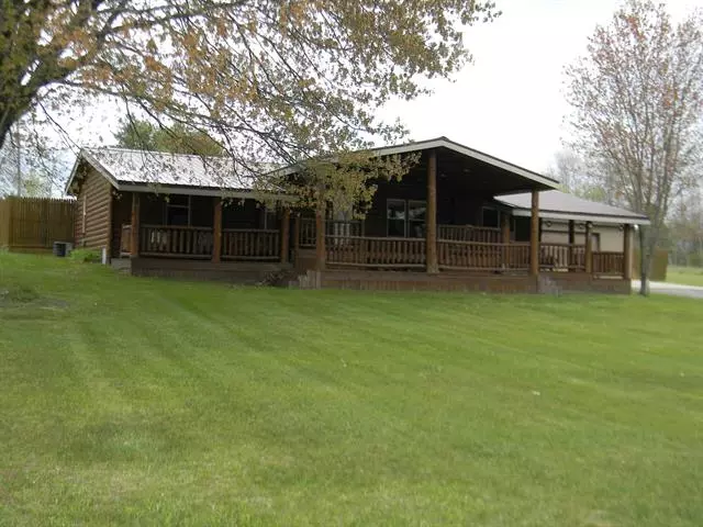 19096 Lincoln Road, Stanwood, MI 49346