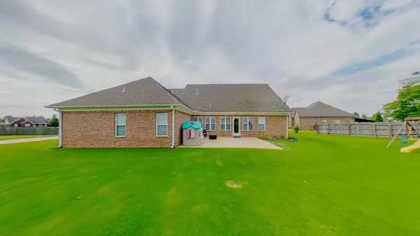 Atoka, TN 38004,177 CLEMENTINE RD