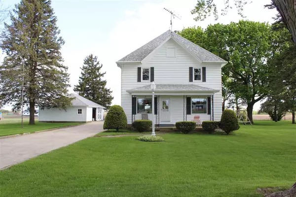 W103 County Road A, Randolph, WI 53956