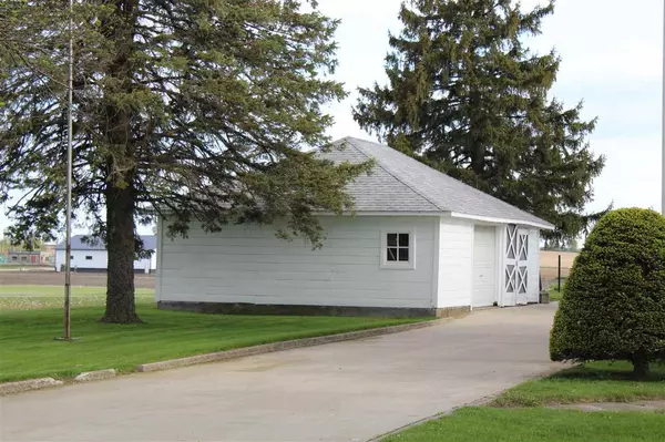 Randolph, WI 53956,W103 County Road A