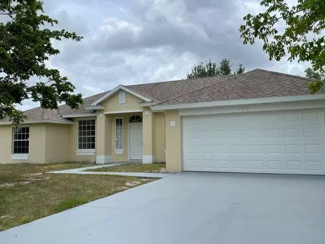 Port Saint Lucie, FL 34953,780 SW Andrew RD