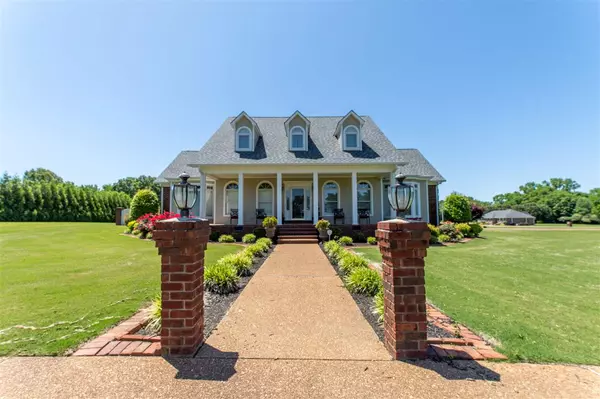 2565 CRAVENS RD, Savannah, TN 38372