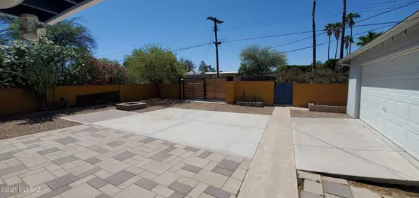 Tucson, AZ 85711,5802 E Rosewood Street