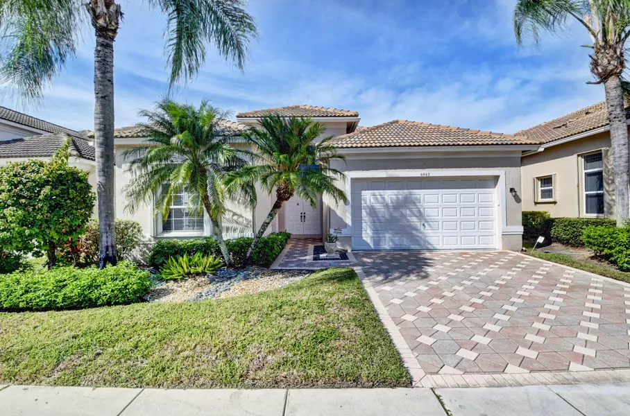 6963 Fairway Lakes DR, Boynton Beach, FL 33472