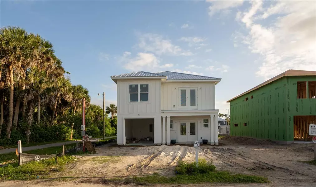 114 7th St., St Augustine, FL 32080