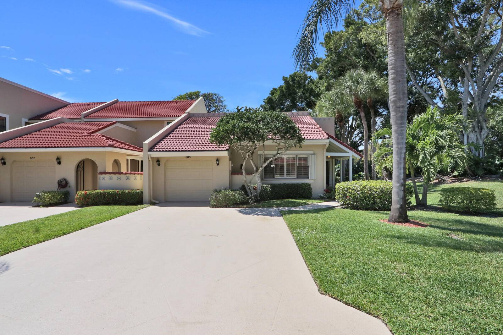 805 Windermere WAY, Palm Beach Gardens, FL 33418