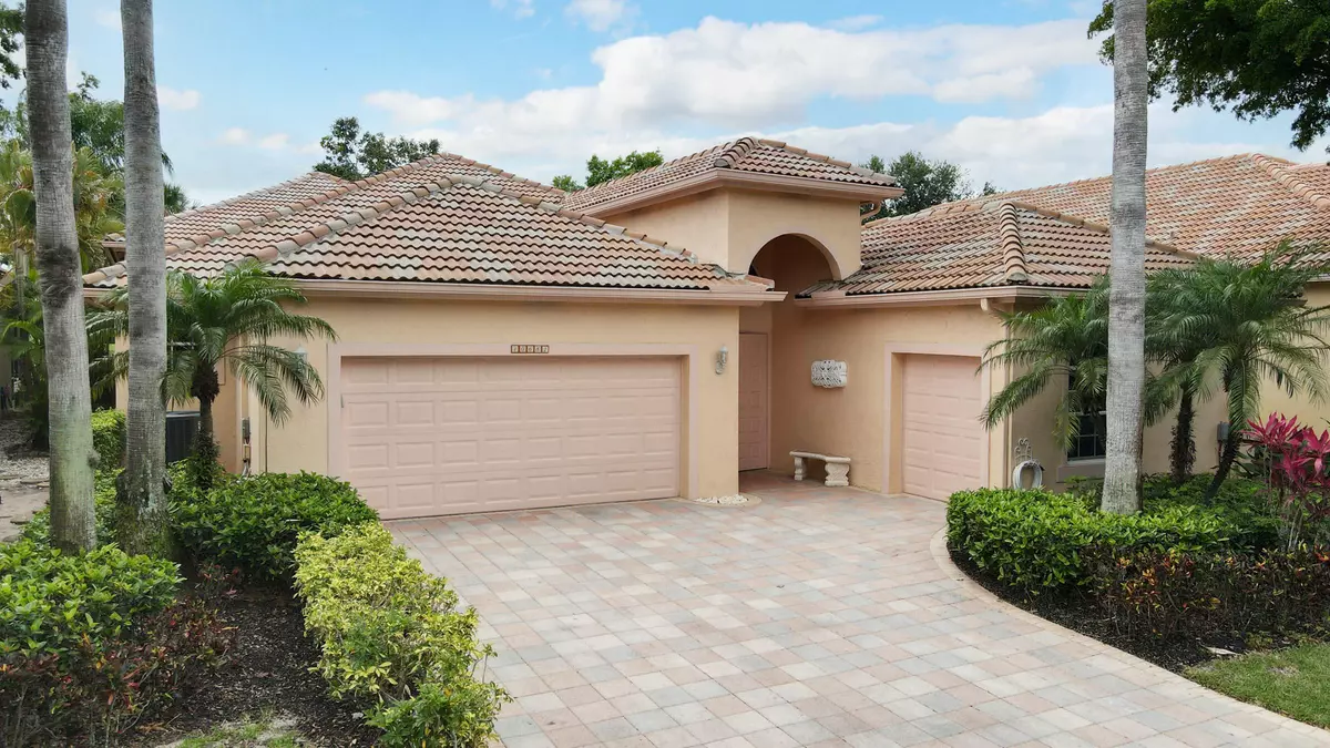 Lake Worth, FL 33449,10682 Greenbriar Villa DR