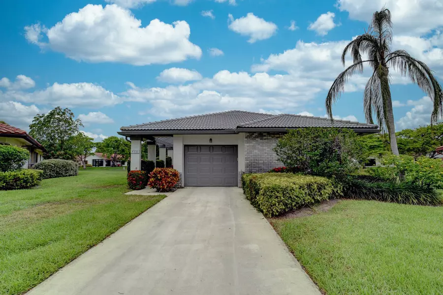 4775 Fancy Leaf CT, Boynton Beach, FL 33436