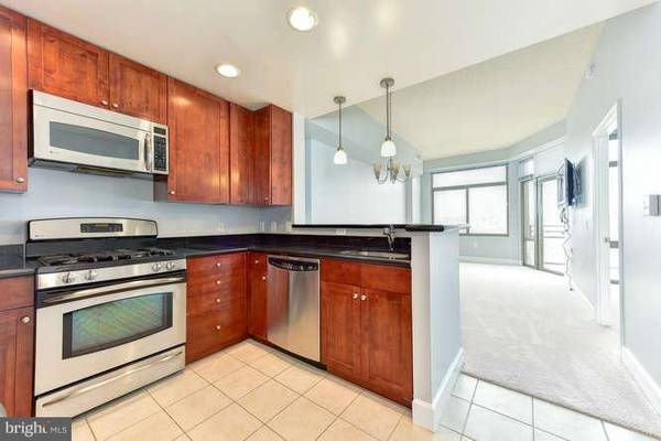 3600 GLEBE RD S #604W, Arlington, VA 22202