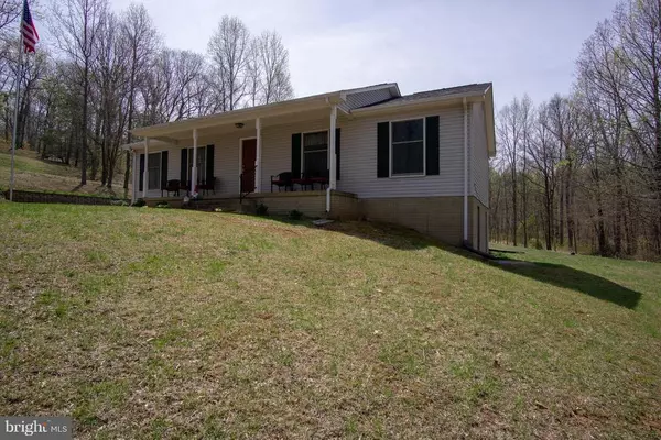 Marshall, VA 20115,9537 ELIHU HILL RD