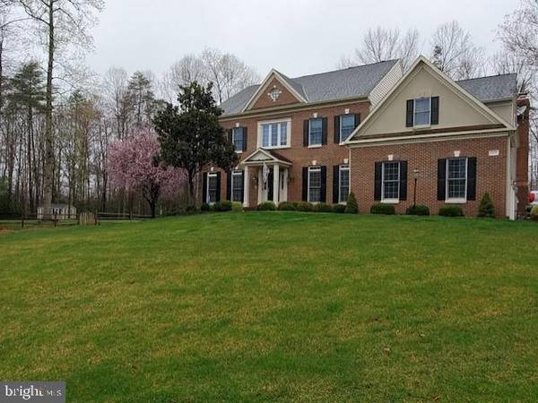 8172 COTTAGE ROSE CT, Fairfax Station, VA 22039