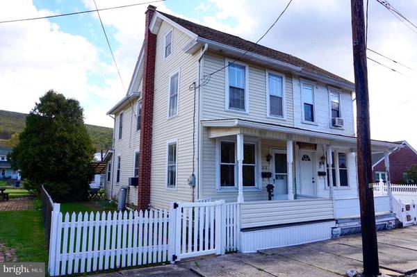 212 N 2ND ST, Lykens, PA 17048