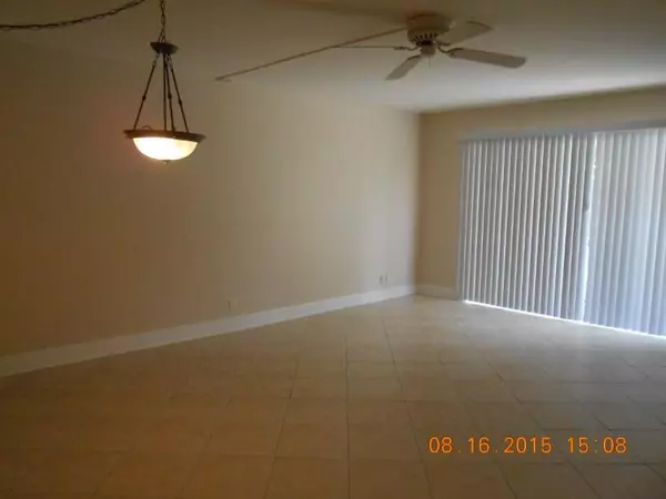 Coral Springs, FL 33065,8900 W Sample RD 103