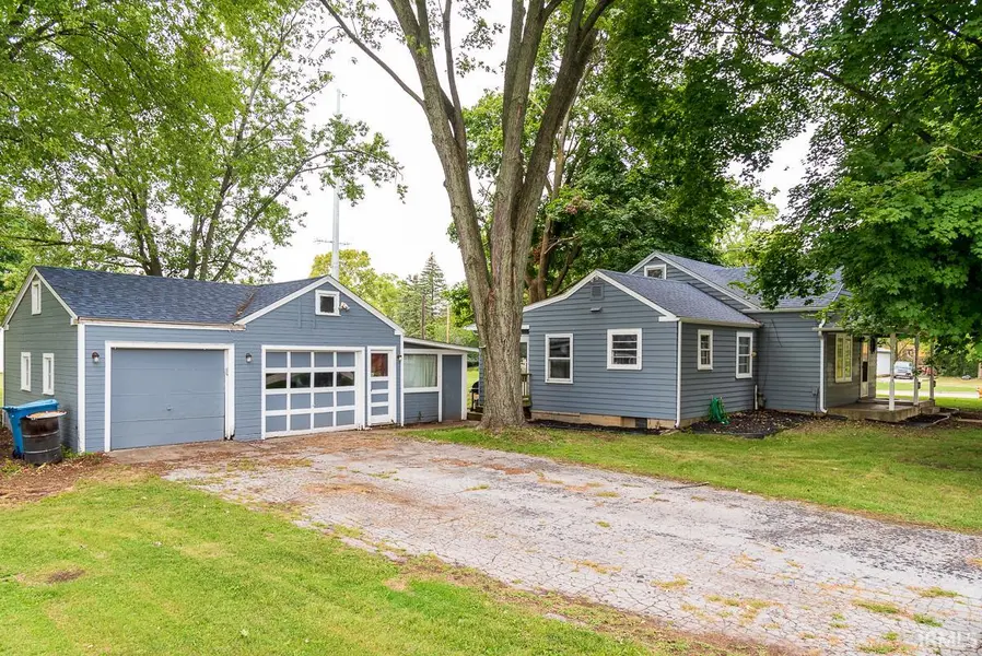 1901 Maple Street, Auburn, IN 46706