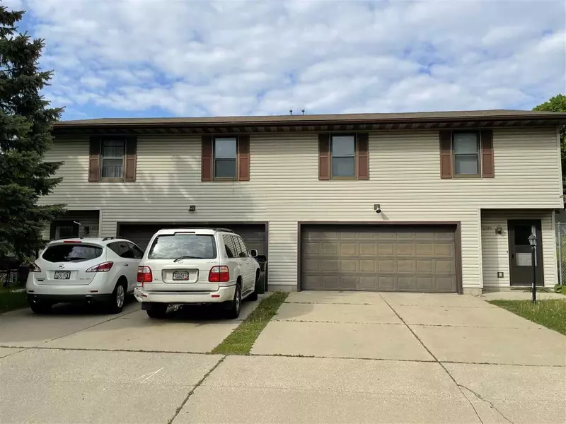 2953-2955 King James Way, Fitchburg, WI 53719