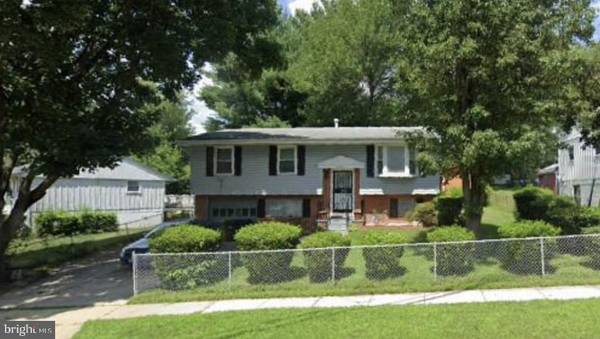 6702 WILBURN DR, Capitol Heights, MD 20743