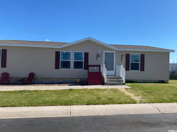 Vernal, UT 84078,315 W 2100 S