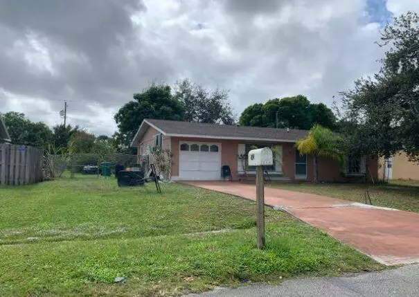 250 SE Verada AVE, Port Saint Lucie, FL 34983