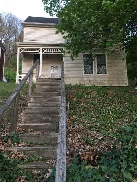 269 Welsh Ave, Wilmerding, PA 15148