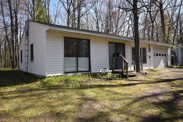 4798 W 10 1/2 Mile Road, Irons, MI 49644