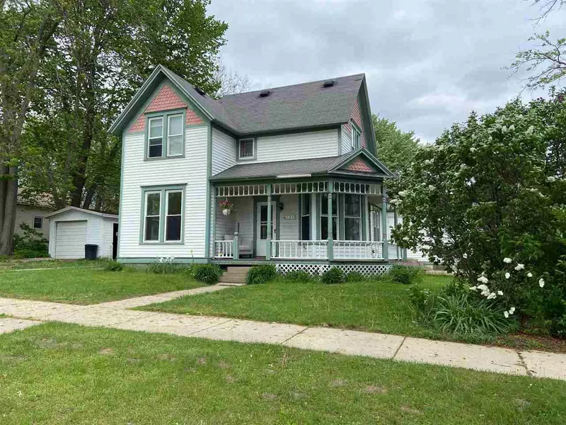 320 E Holton St, Tomah, WI 54660