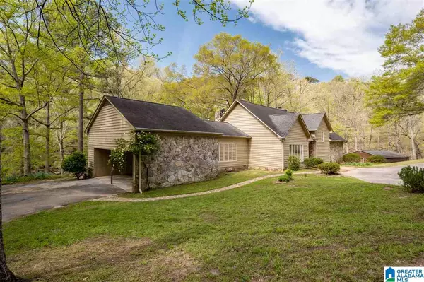 Vestavia Hills, AL 35243,4100 RIVER VIEW COVE