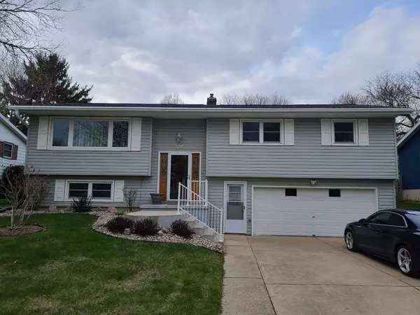 3218 Gerald St, Madison, WI 53704