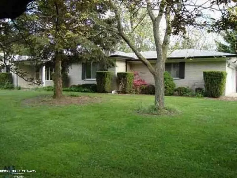 11779 Dunn, Riley, MI 48041