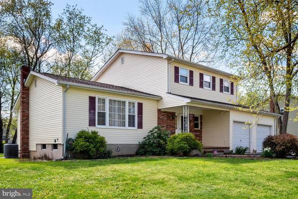 73 TUDOR DR, Hamilton, NJ 08690