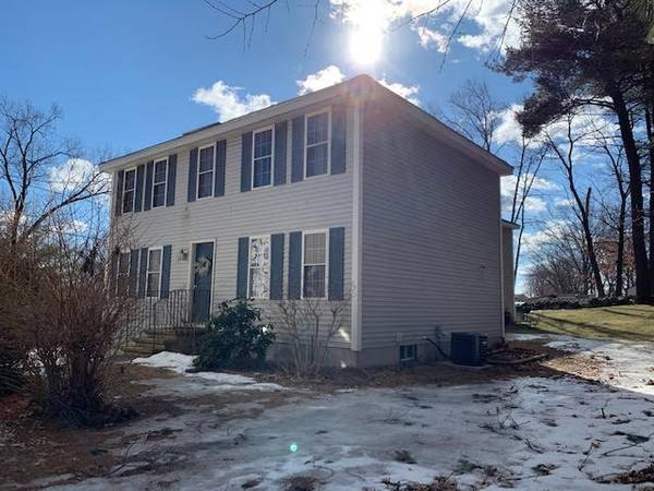 25 Hartwell Brook DR, Nashua, NH 03060