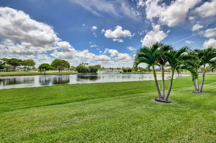 12 Capri A, Delray Beach, FL 33484