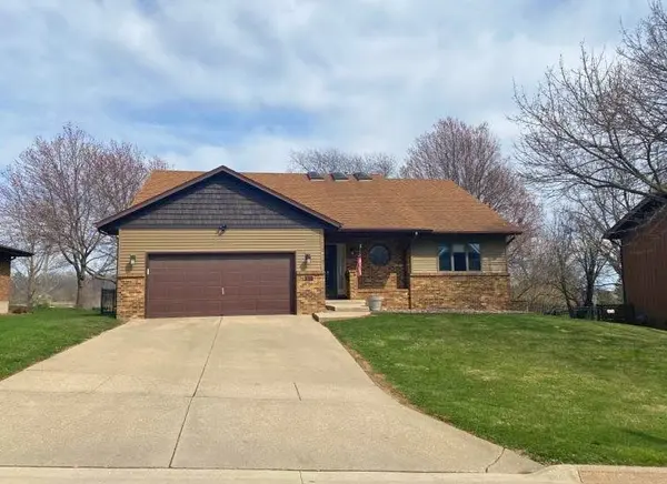 2650 22nd Ave, Monroe, WI 53566