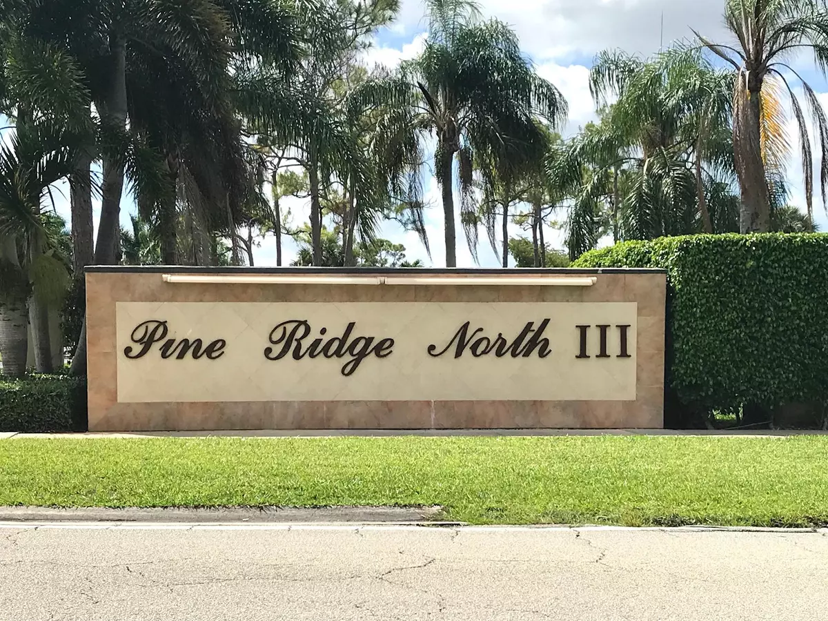 Greenacres, FL 33415,720 Sunny Pine WAY G-1