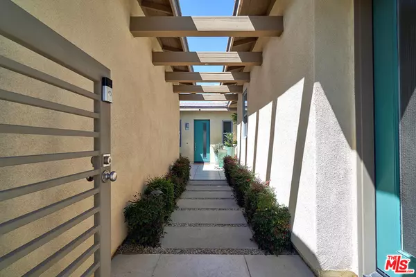 Palm Springs, CA 92262,1405 Passage St