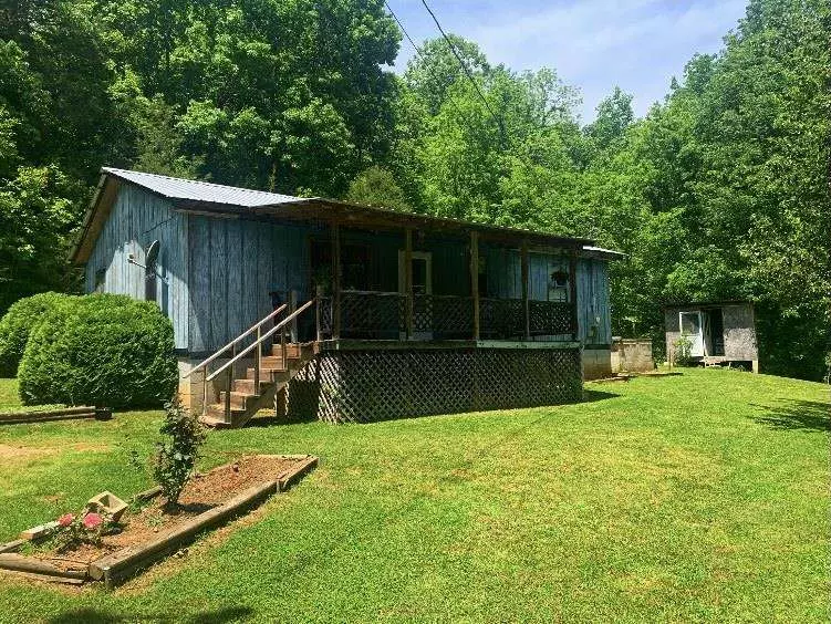 Waynesboro, TN 38485,5436 BEECH CREEK RD