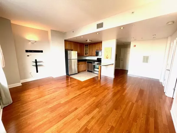 Union City, NJ 07087,4315 PARK AVE  #3G