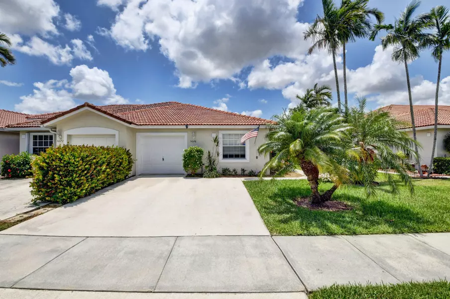 5076 N La Sedona CIR, Delray Beach, FL 33484