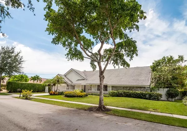 Boca Raton, FL 33434,3140 Canterbury DR