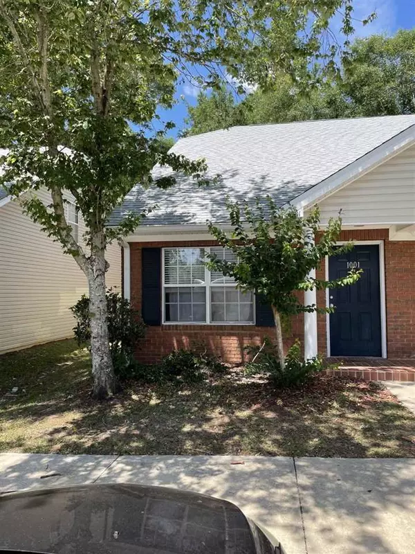 2738 W THARPE Street #1001, Tallahassee, FL 32303