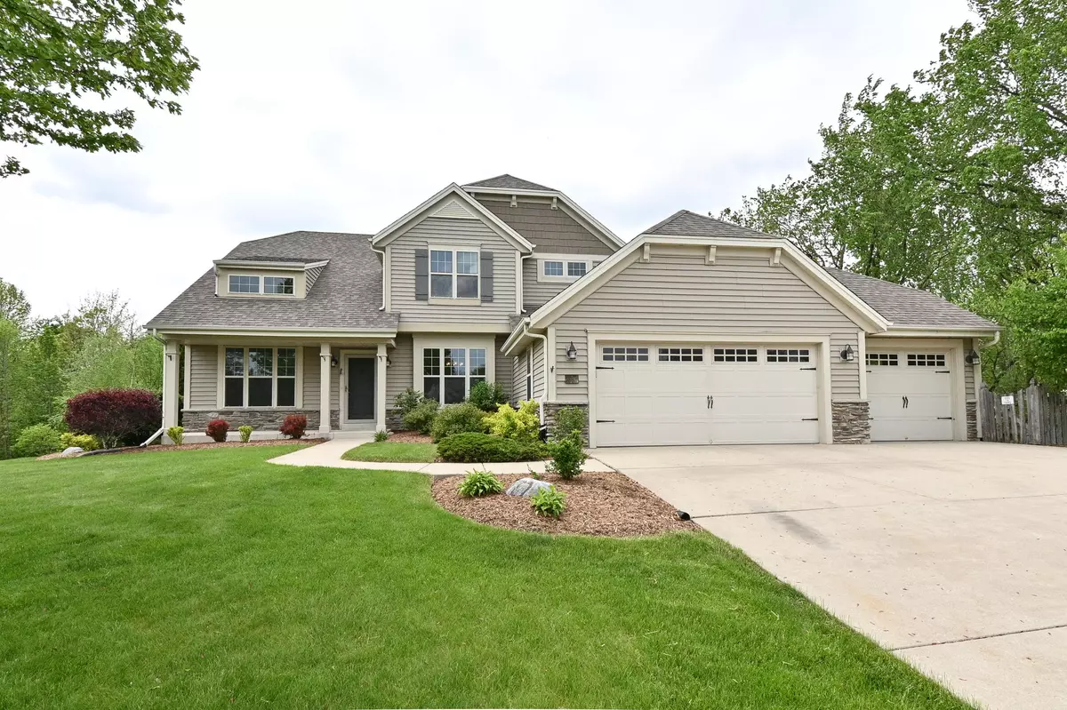 Oak Creek, WI 53154,10461 S Rosemont Ln